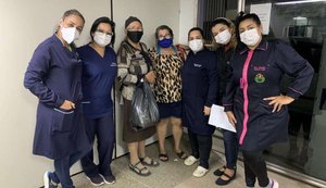 Assistentes sociais promovem reencontro de família com idosa que estava perdida em Maceió