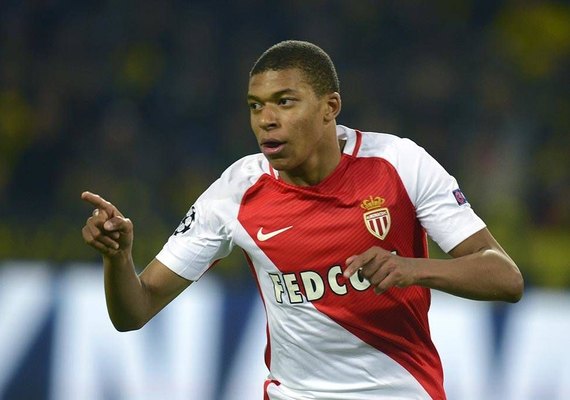 Mbappé brilha e dá vitória ao Monaco sobre o Borussia Dortmund