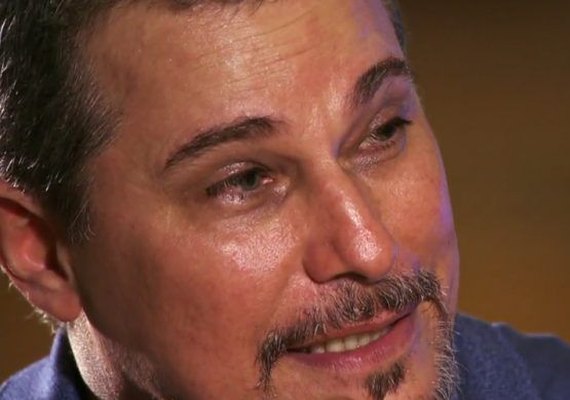 Edson Celulari chora na TV ao falar sobre câncer: 'Não era a minha hora'