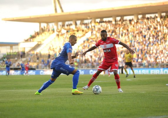 CSA e CRB empatam no Estádio Rei Pelé