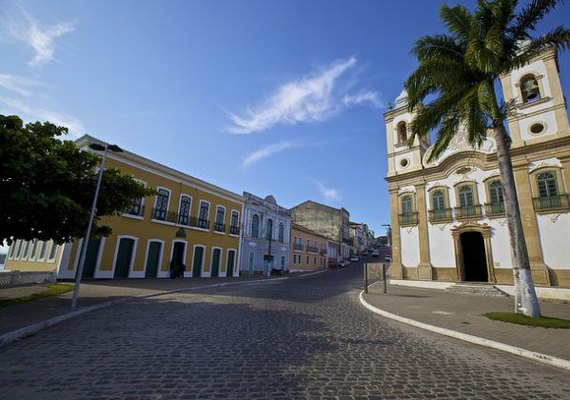 Prefeitura de Penedo informa calendário de pagamento de servidores e dos MEIs