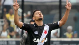 Com gols de Pikachu e Luís Fabiano, Vasco bate Bahia e vence a primeira