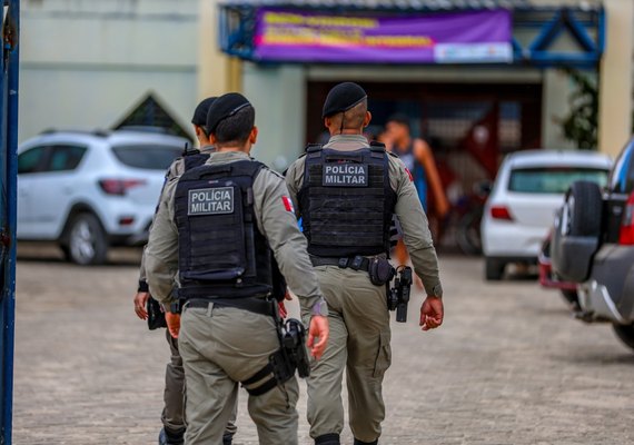 Cumprimento de mandados pela PM resulta em quatro prisões de investigados pela Justiça