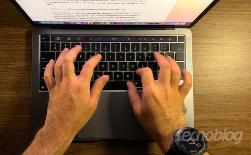 Ação contra Apple por teclado problemático em MacBooks avança nos Estados Unidos