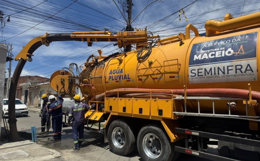 Serviços de drenagem se destacam durante período chuvoso em Maceió
