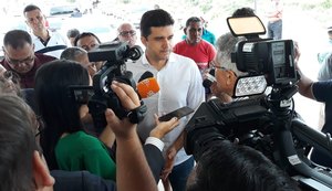 Rui Palmeira inaugura avenida que deve melhorar fluxo de veículos no Cidade Universitária