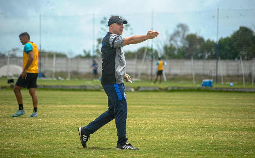 CSA ainda deve trazer mais três reforços