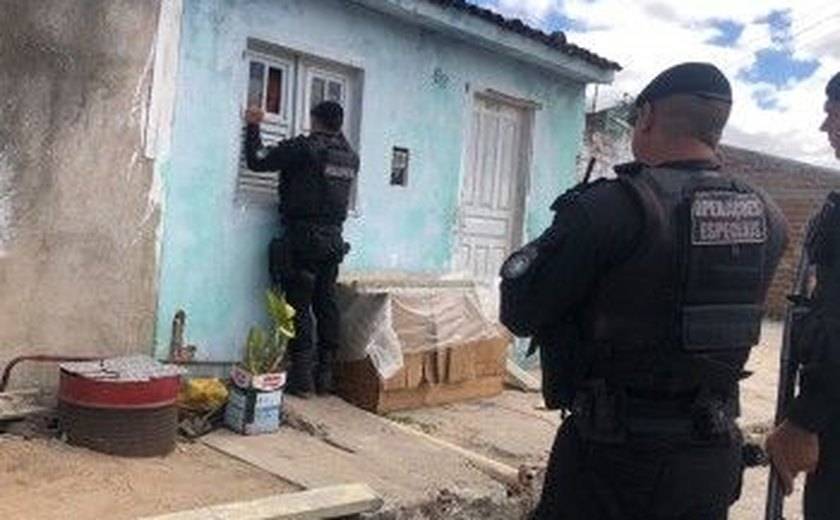 Trio é preso com 40 quilos de maconha em Arapiraca