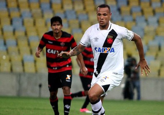Vasco cede empate ao Vitória e perde oportunidade de entrar no G7