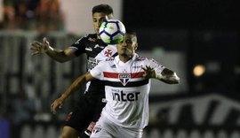 São Paulo joga mal, perde do Vasco no Rio de Janeiro e segue fora do G4