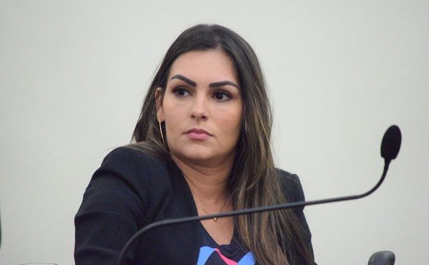 Deputada Thaíse Guedes nomeia parentes na Assembleia
