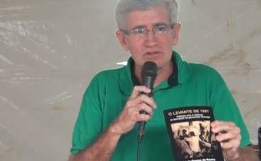 Livro sobre queda do ex-governador Divaldo Suruagy será lançado