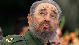 Professor diz que Fidel deixa imagem de líder, mas é criticado como ditador