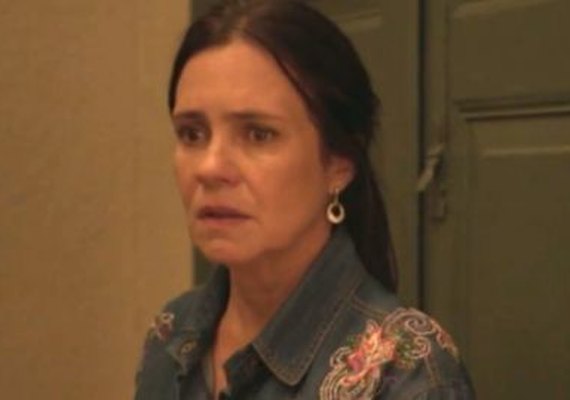 'Amor de Mãe': Thelma se apavora ao ver Danilo e Lurdes juntos: ''Desgraçada''