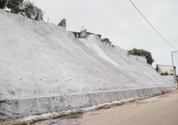 Prefeitura utiliza tecnologia contra deslizamentos de terra nas encostas