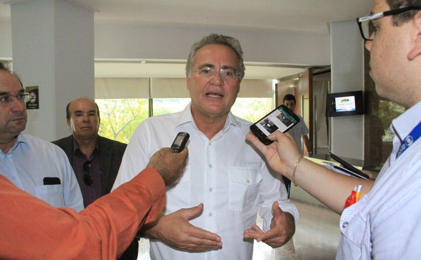 Renan Calheiros propõe suspensão do recesso parlamentar no Congresso