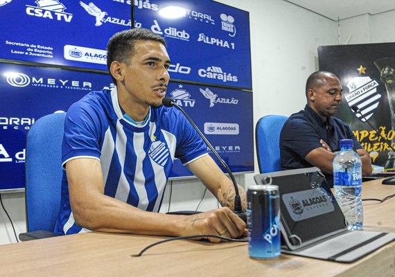 CSA apresenta zagueiro Betão e o volante Vander