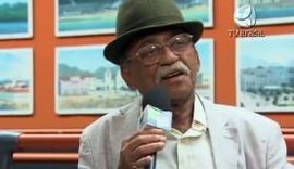 Sambista Wilson das Neves morre aos 81 anos no Rio