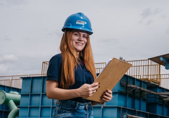 Agreste Saneamento reforça compromisso com a equidade de gênero no Dia Internacional da Mulher
