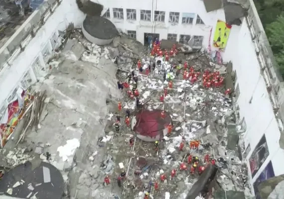11 pessoas morrem após teto de ginásio cair em uma escola na China