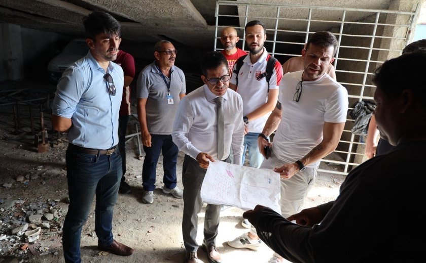 Ministério Público visita o Rei Pelé para averiguar obras e condições de funcionamento