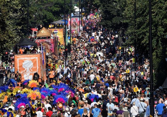 Carnaval de Notting Hill troca as ruas de Londres por festival online