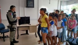 Polícia Militar promove visita de estudantes ao Cisp de Cajueiro