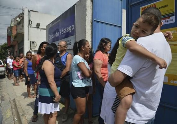 Paulistanos recebem senha em casa para se vacinar contra febre amarela