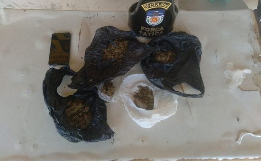 Polícia Militar apreende drogas na Barra de Santo Antônio