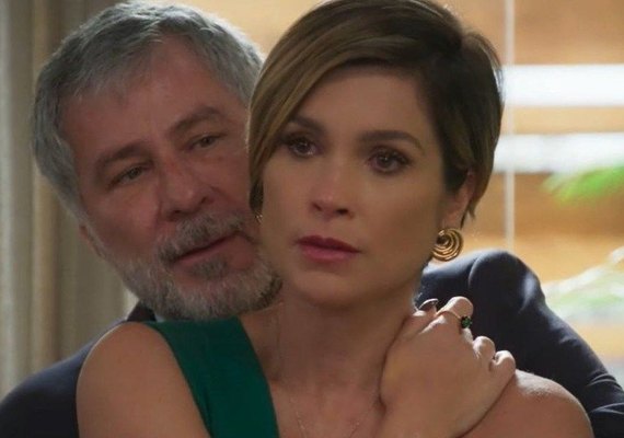 Helena se torna responsável pela morte de Hugo após ele cair do segundo andar