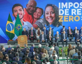 Lula sanciona isenção do IR para quem ganha até R$ 5 mil
