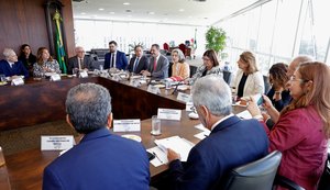 Presidente do TRE de Alagoas participa de reunião no TSE