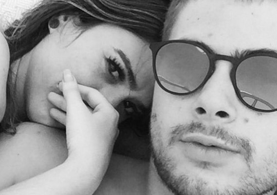 Rafael Vitti posa com Tatá Werneck e fãs comemoram casal