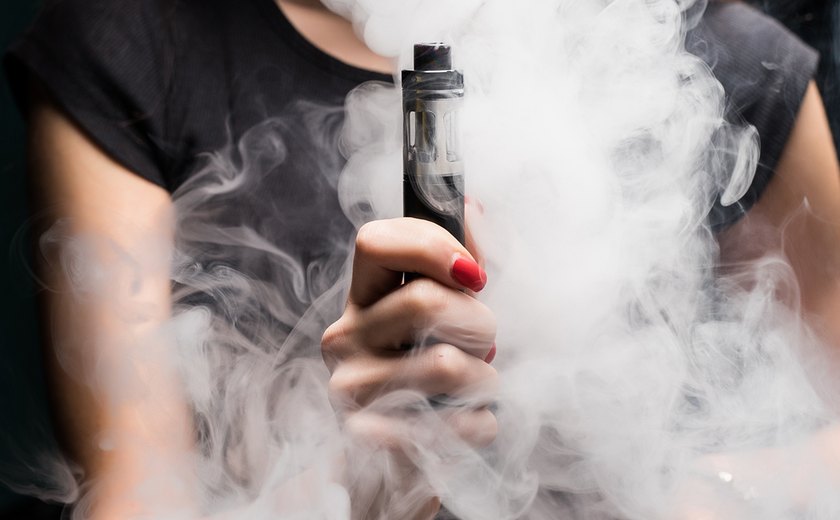 1 em cada 4 adolescentes em Alagoas já experimentou cigarro eletrônico