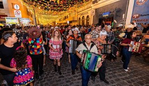 Arrasta Pé leva cultura, tradição e multidão para Jaraguá