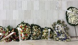 Parentes e amigos velam corpos de jornalistas na Alesp