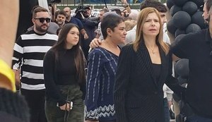 Viúva de Gugu, Rose Miriam processa Leão Lobo por danos morais