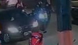 Ciclista morre ao ser atropelada por caminhão após colisão com motocicleta em Arapiraca