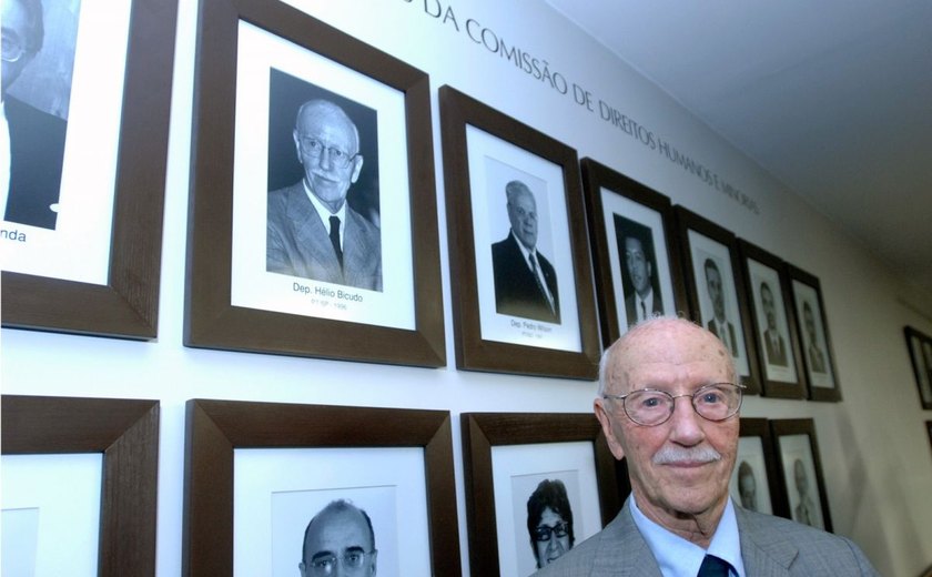 Jurista Hélio Bicudo morre aos 96 anos em SP