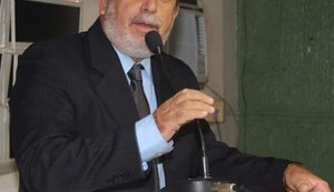 “Veto do prefeito foi só ‘marketing’ aprovamos o reajuste amparado na Lei” diz vereador