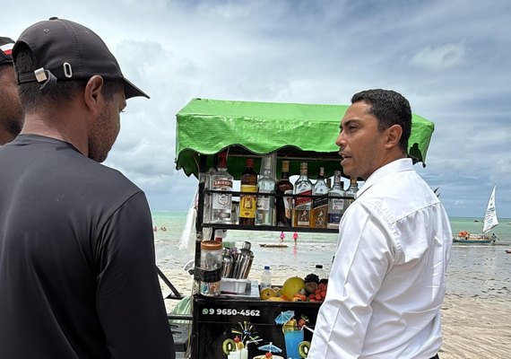 Vereador David Empregos AL apoia ambulantes e deve propor audiência pública