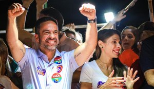 Mais votado, Paulo retoma campanha pelas ruas de Maceió