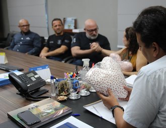 Reeducandos produzem almofadas para mulheres com câncer em Alagoas