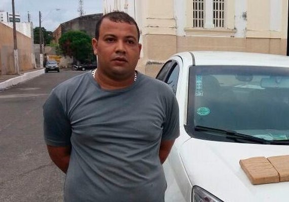 Homem é detido com mais de dois quilos de cocaína no bairro de Jaraguá