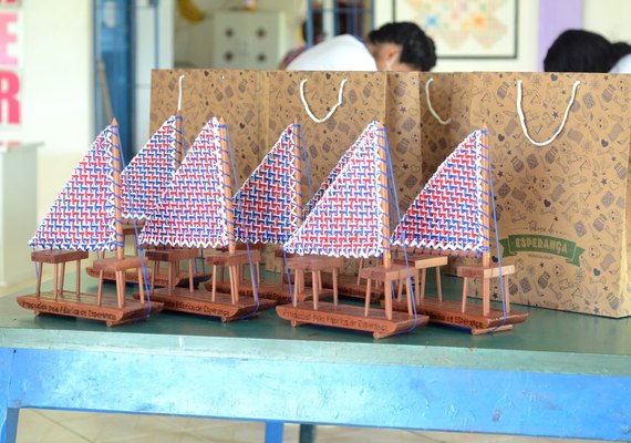 Fábrica de Esperança: projeto da Seris é destaque em feira internacional de artesanato
