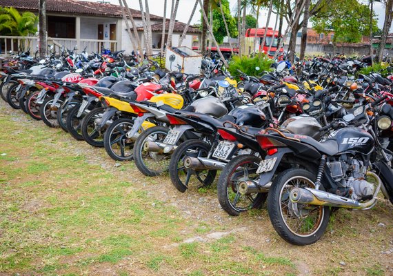 Detran abre leilão com mais de 4 mil veículos inservíveis em Alagoas