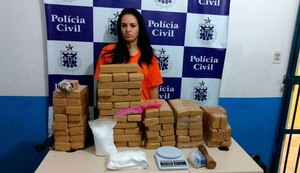 Jovem é presa com quase 100 quilos de maconha escondidos embaixo de berço