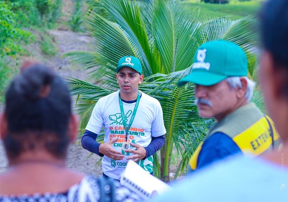 Coopaq realiza Dia no Campo para cooperados e produtores de coco do Norte e Zona da Mata de AL