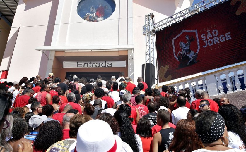 Pandemia muda tradicional homenagem a São Jorge no Rio de Janeiro