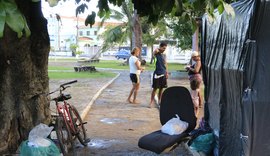 Moradores de rua invadem a Sinimbu